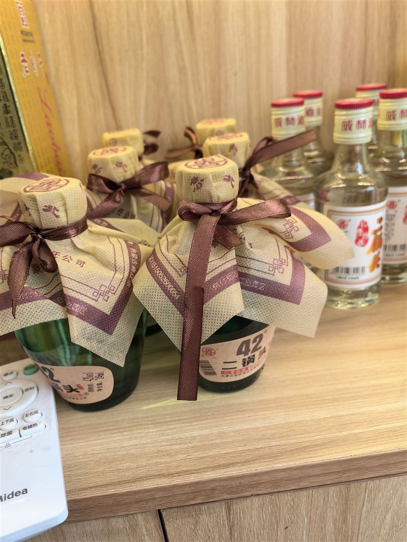 烧烤店招聘服务员厨房打杂
